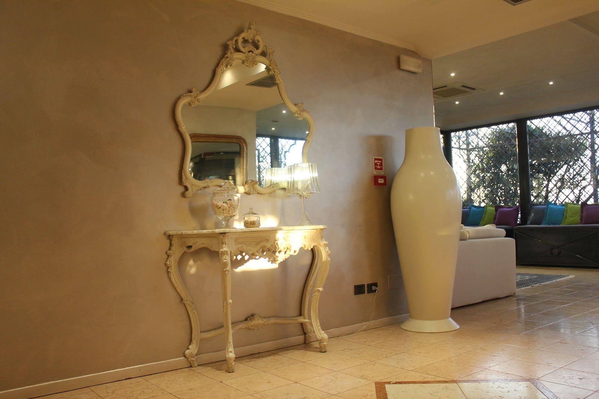 Hotel Europa Pallazzolo sullʼOglio Extérieur photo