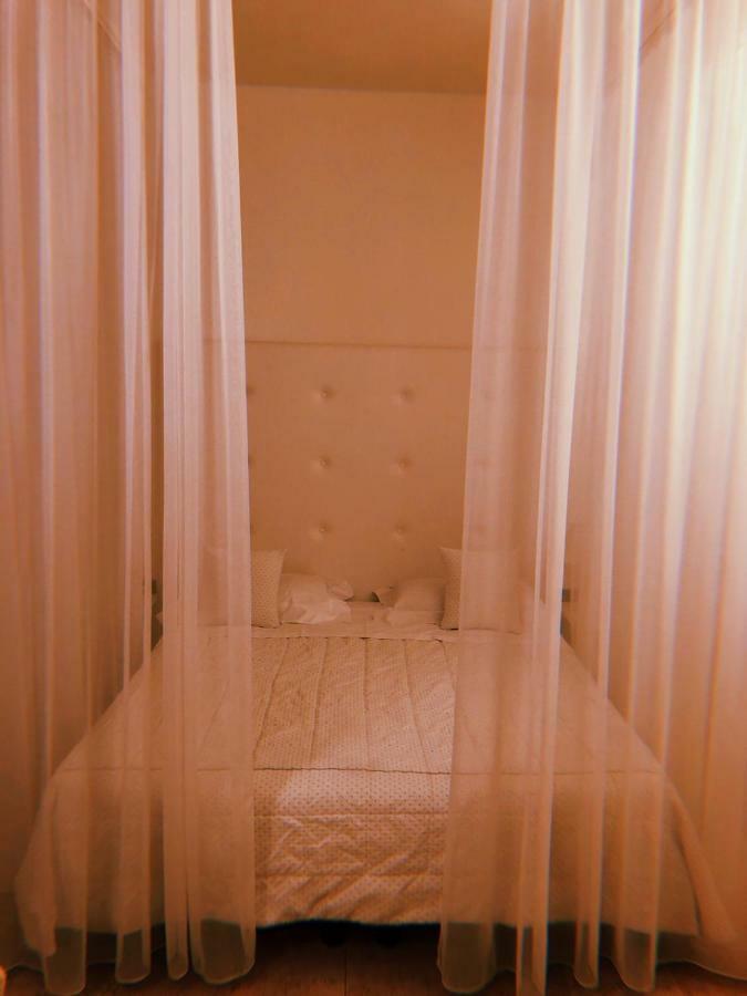 Hotel Europa Pallazzolo sullʼOglio Extérieur photo