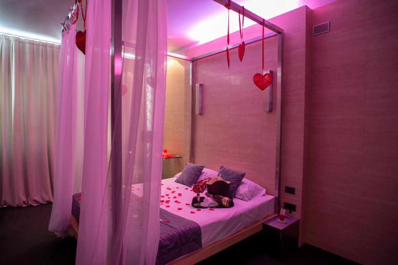 Hotel Europa Pallazzolo sullʼOglio Extérieur photo